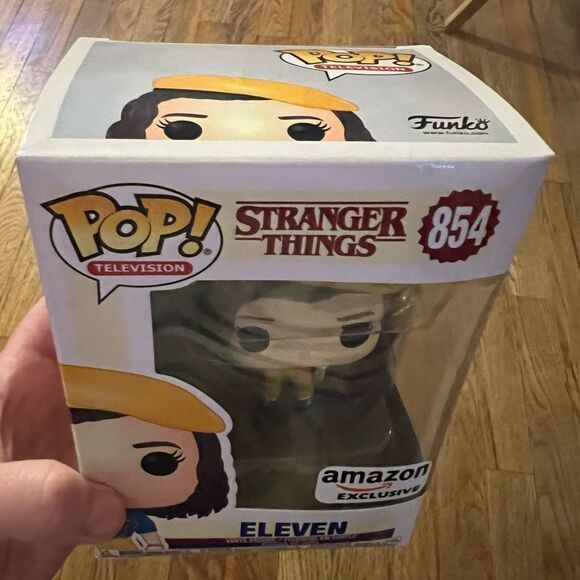 Funko Pop Stranger Things Exclusive Eleven Vinyl Figure - Picture 6 of 7